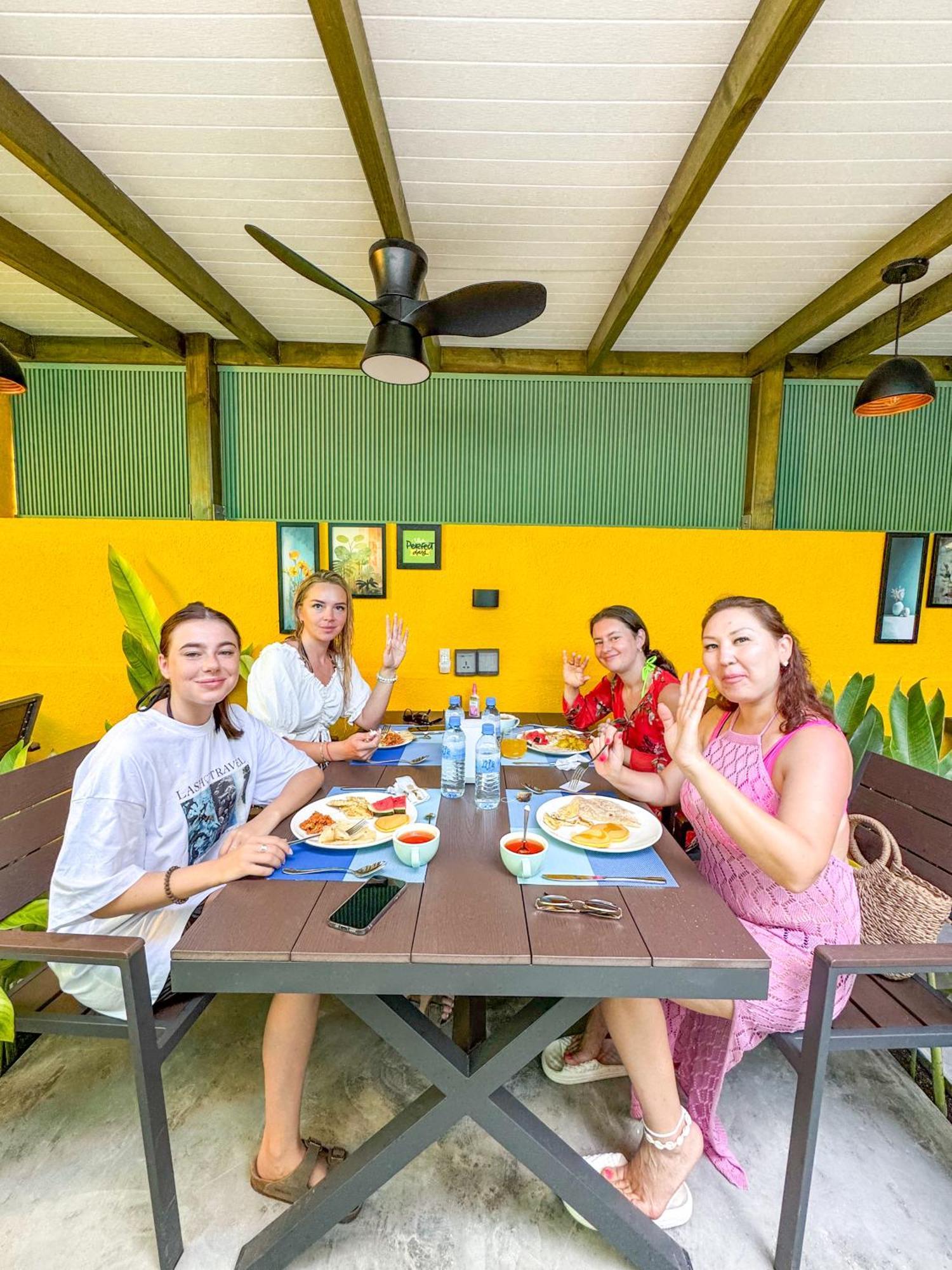 Ukulhas Sands Екстериор снимка